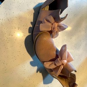 COPY - Pink JoyFolie boots in pink for girls. Worn once.